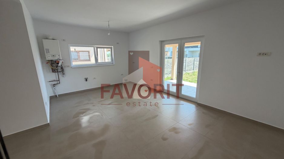 Comision 0%. Toate utilitatile. Strada asfaltata. Disponibil imediat. - Poză 2