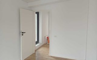 Sediul Ideal de Firmă: Duplex 4 Camere | 4 Terase Mari (70mp)| Parcare| Crângasi - Poză 5