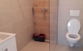 3 camere  decomandat modern - Poză 5