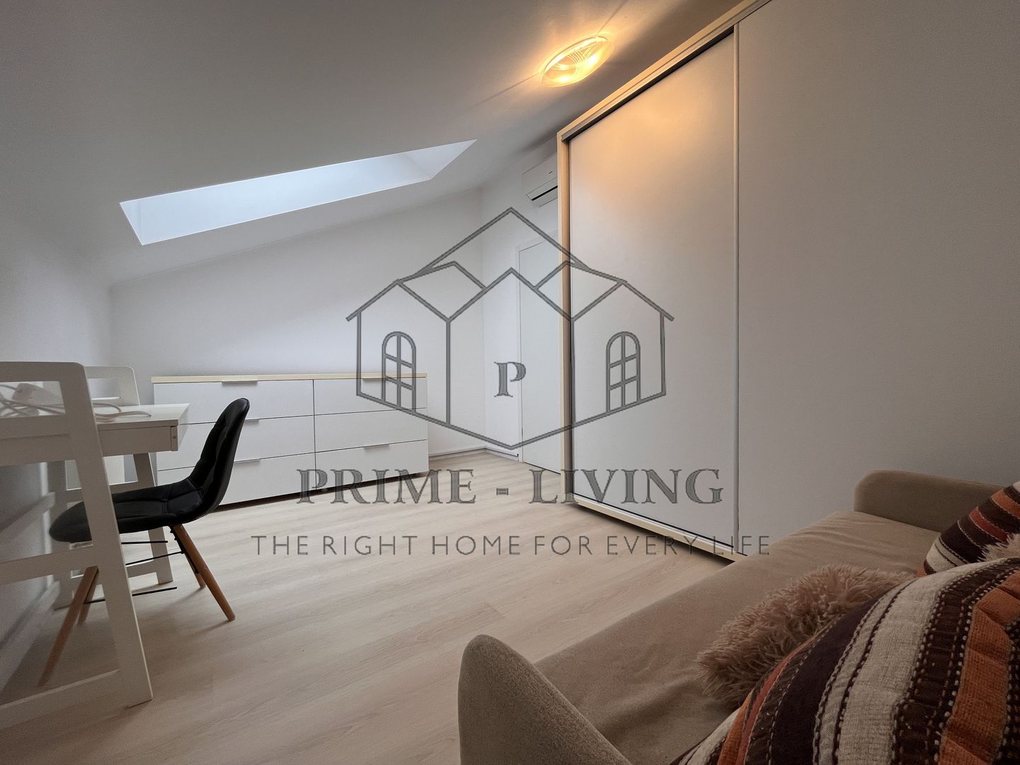 PENTHOUSE SUPERB LA INCHIRIERE IN ZONA PIPERA/IANCU NICOLAE - Poză 9