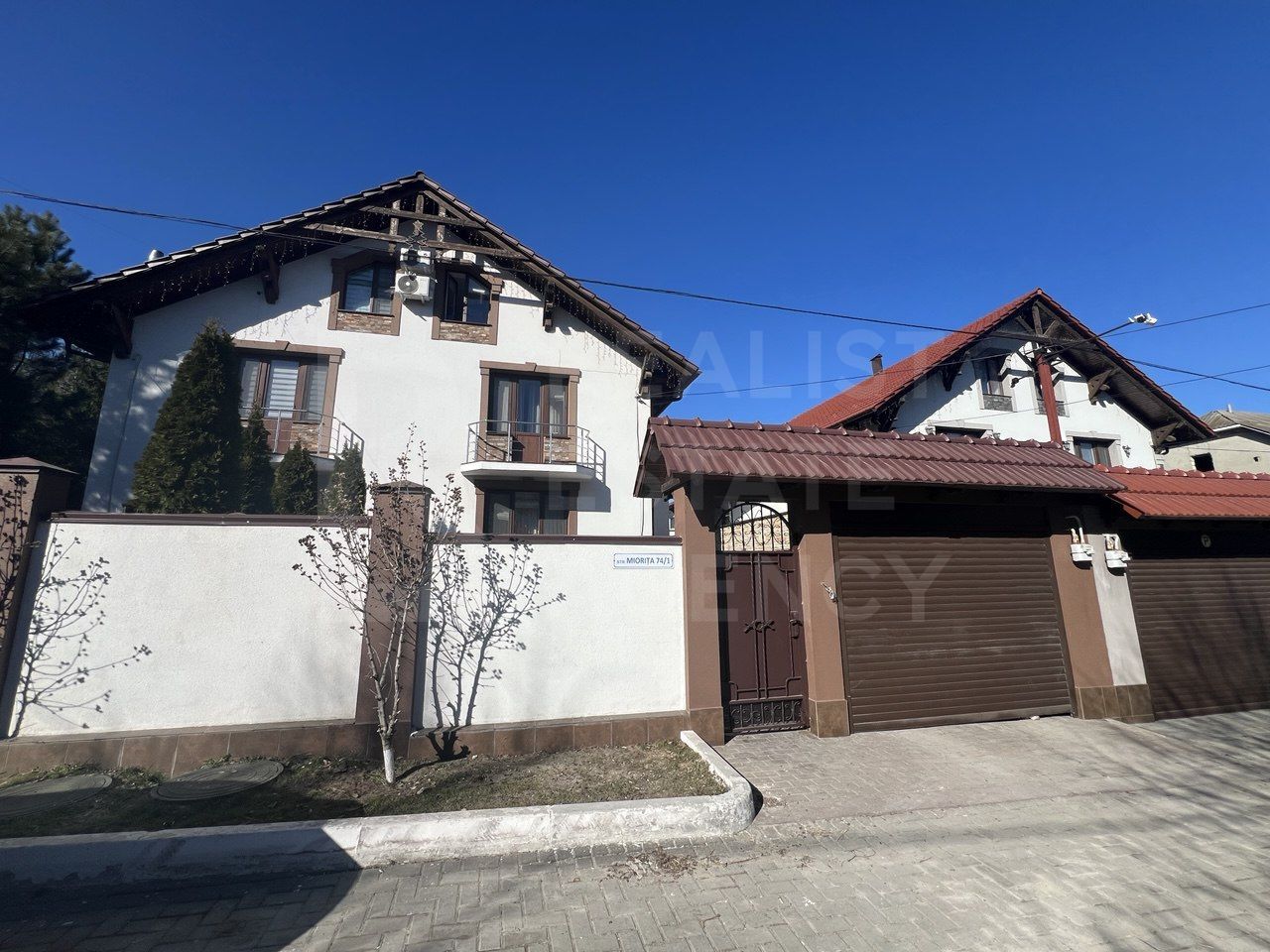 Vînzare, casă, 5 camere, str. Miorița, Stăuceni - Poză 1