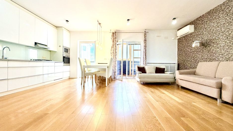 Apartament elegant -curte proprie - garaj - Poză 4