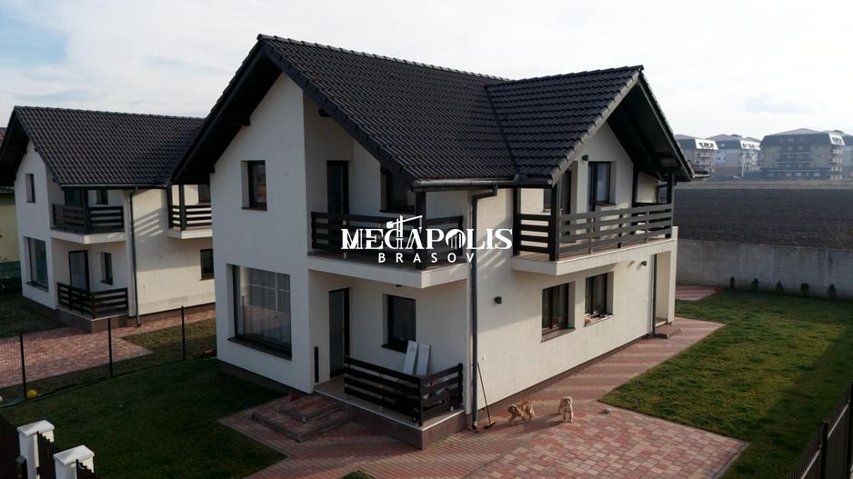 Casa Sanpetru Intabulata - Poză 1