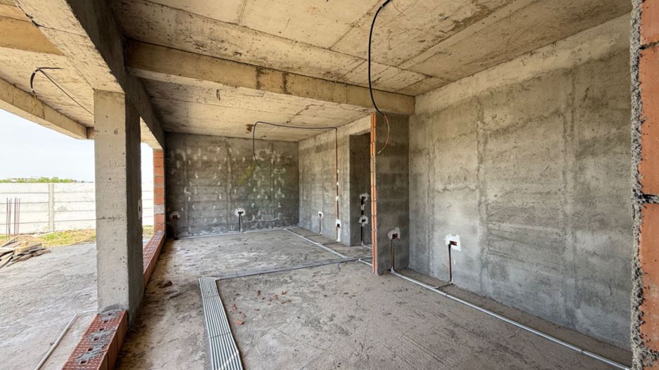 Eleganță și natură: vilă urbană exclusivistă în Tunari - Poză 9