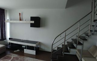 Apartament pe două niveluri cu garaj și parcare. - Poză 5