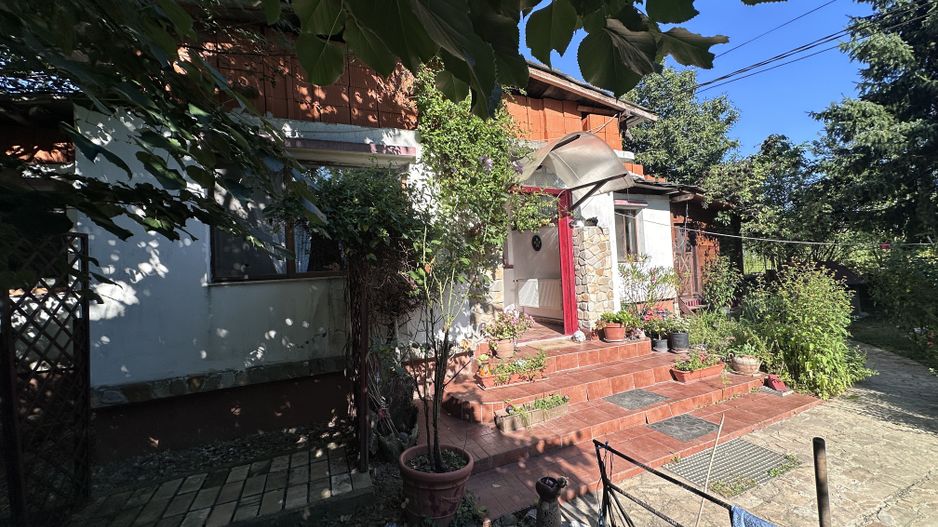 Vanzare casa in Pucioasa, Dâmbovița - 4 camere - teren 5.808 mp - Poză 25