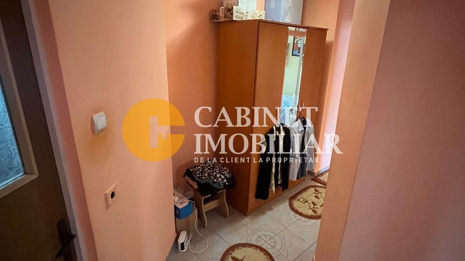 Zona DACIA - Apartament 4 Camere Decomandat- 2 Bai - 90 MP - Poză 8