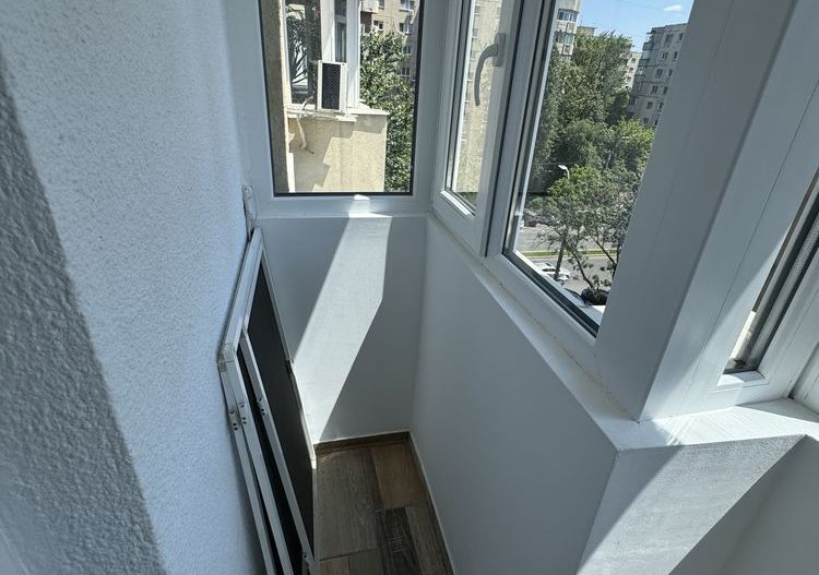 Apartament 3 camere bd Constantin Brancoveanu - Poză 8