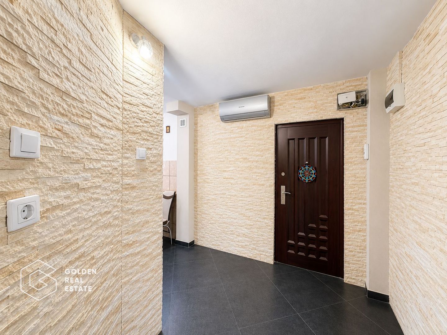 Apartament 2 camere decomandat, Micalaca, zona 300 - Poză 9