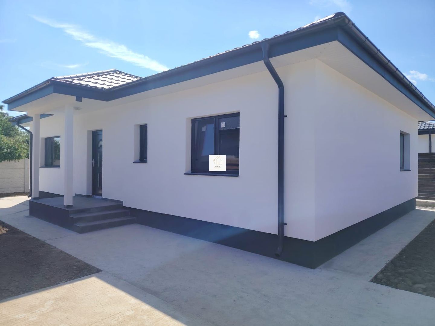Casa 4 camere Darza - Poză 1