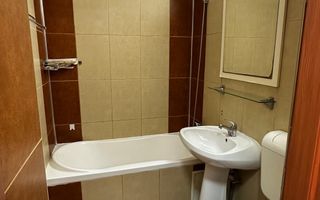 Apartament superb cu 3 camere, Raul Doamnei - Poză 13