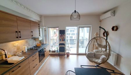 Apartament 2 camere pe strada Cetatii- Floresti!