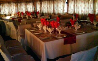 VILA - PENSIUNE CU RESTAURANT + SI TEREN 6406 MP, VALEA MARE PRAVAT, - Poză 11