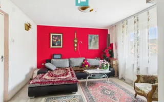 Casă renovată cu teren generos lângă Ususău - Poză 14