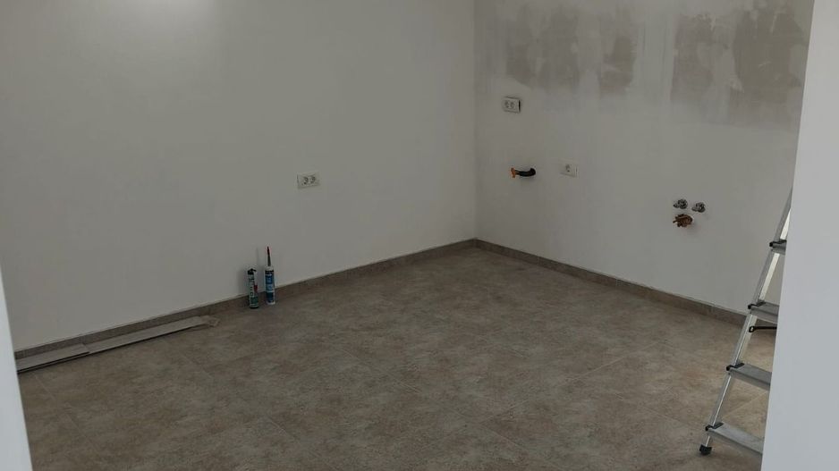 Studio cu vedere panoramică asupra Brașovului - Poză 2