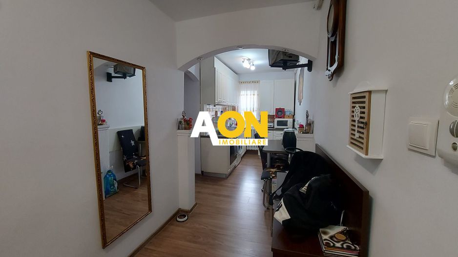 Apartament 2 camere, mobilat utilat, etaj intermediar, Cetate - Poză 9