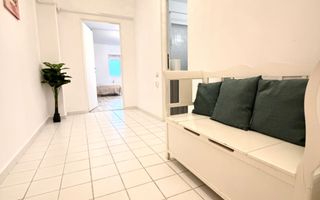 Studio Premium 53 mp vis-a-vis Mall Vitan - Poză 5