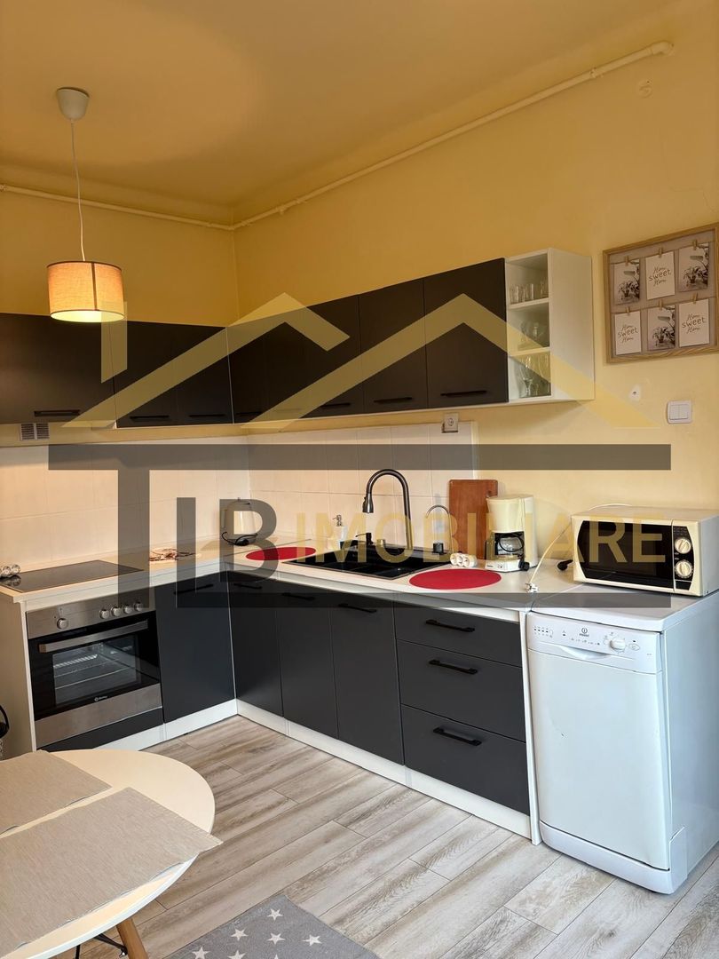 Apartament de 3 camere, 80mp, Zona Ultra-Central - Poză 8