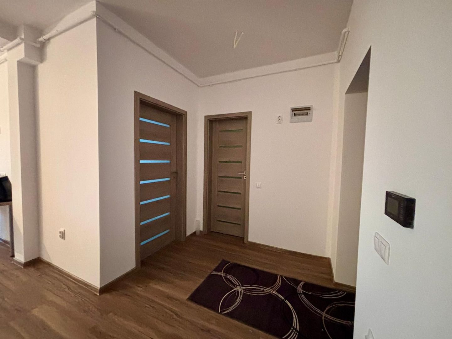 Apartament 2 camere cu bucatarie separata - Str. Unirii, Selimbar - Poză 8
