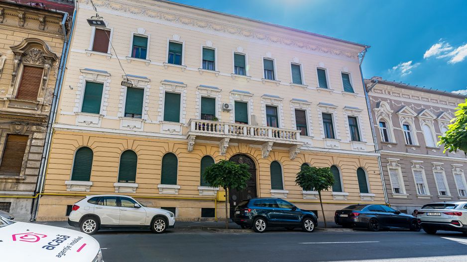 Apartament 3 camere lângă Parcul Copiilor | Etaj 1 | Fațadă renovată - Poză 2
