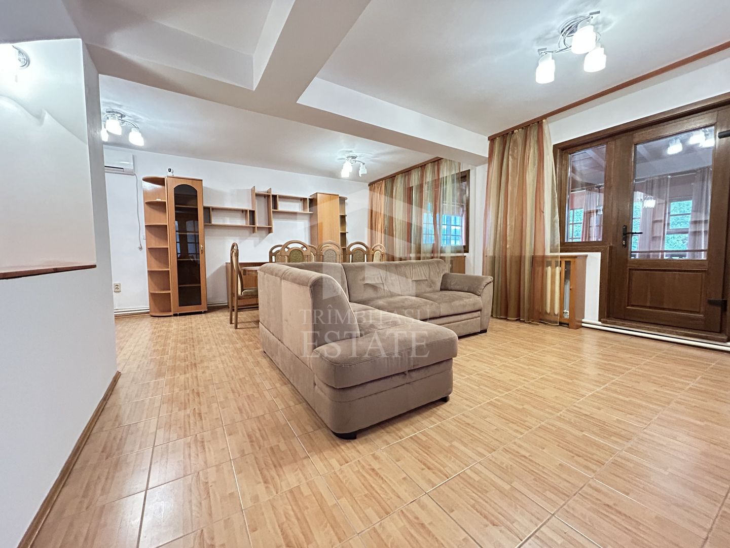 Casa P+1 BCA 4 camere Cartier KM5 strada Fantanele - toate utilitatile - Poză 1