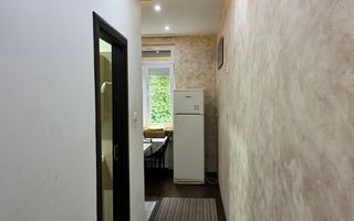 Garsonieră / Brașovul vechi / Perfectă pentru studenți - Poză 3