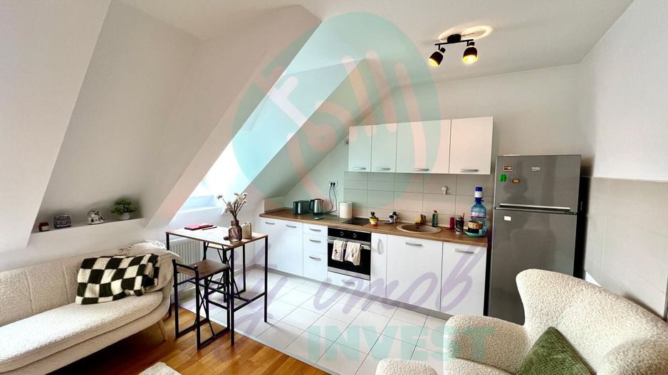 Studio mobilat si utilat lângă Parc Carol| bloc 2015- loc de parcare - Poză 1