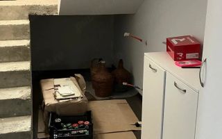 Casă de vânzare în Valea Ursului, Iași – 4 dormitoare, 2 băi, acces din strada principală - Poză 6