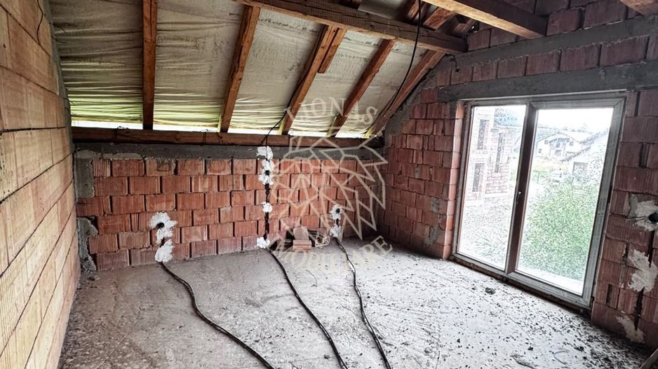 Casa 5 camere 173 mp-3 balcoane-terasa-garaj-Beclean - Poză 3