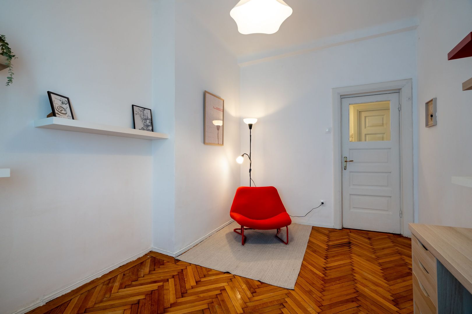 Apartament Spațios de 120 mp în Cartierul Evreiesc – Ultracentral - Poză 14