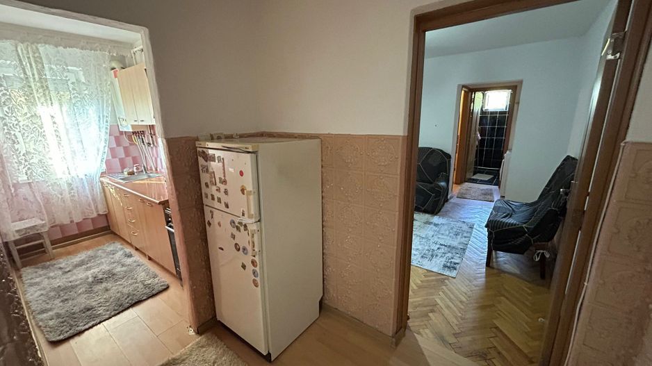 Apartament 2 camere, etaj 2 - Cugir - Poză 7