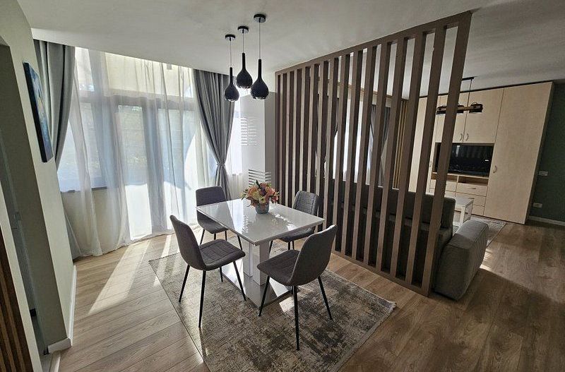 Apart 2camere , 2 bai si terasa zona 1Mai/ Domenii - Poză 2