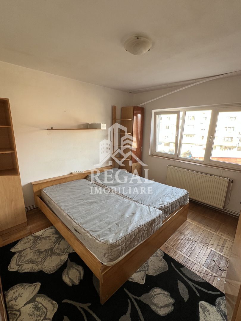 Apartament decomandat, 54 mp, etaj 2/4 – Zona M5, lângă Mall G-Plazza - Poză 1