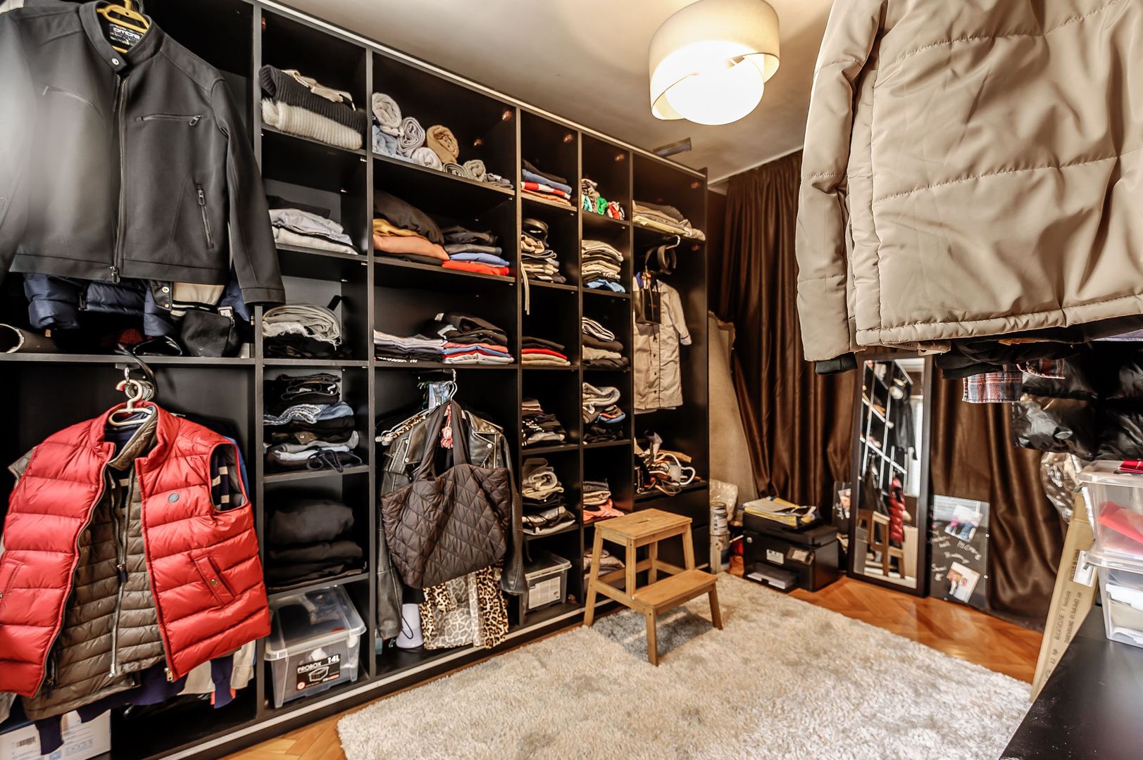Zona liniștită, apartament cu 3 camere, etajul 1, cel mai dorit etaj! - Poză 6