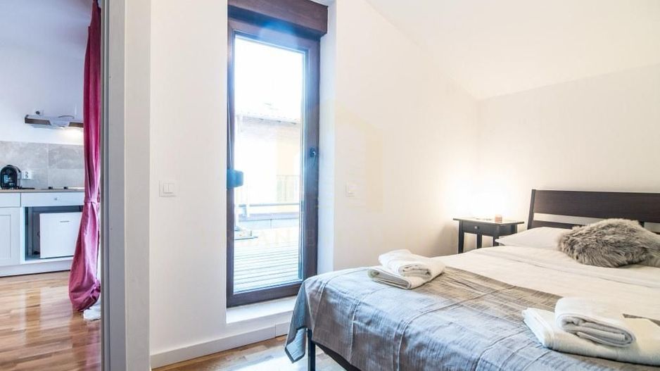 Vanzare Duplex, 214 mp, teren 300 mp, Europa - Poză 11