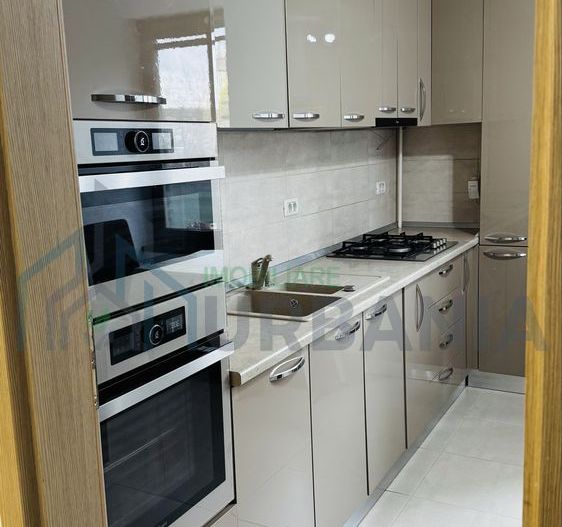 Apartament 3 camere închiriat în Bucium, zona Ștefan cel Mare și Sfânt - Poză 2