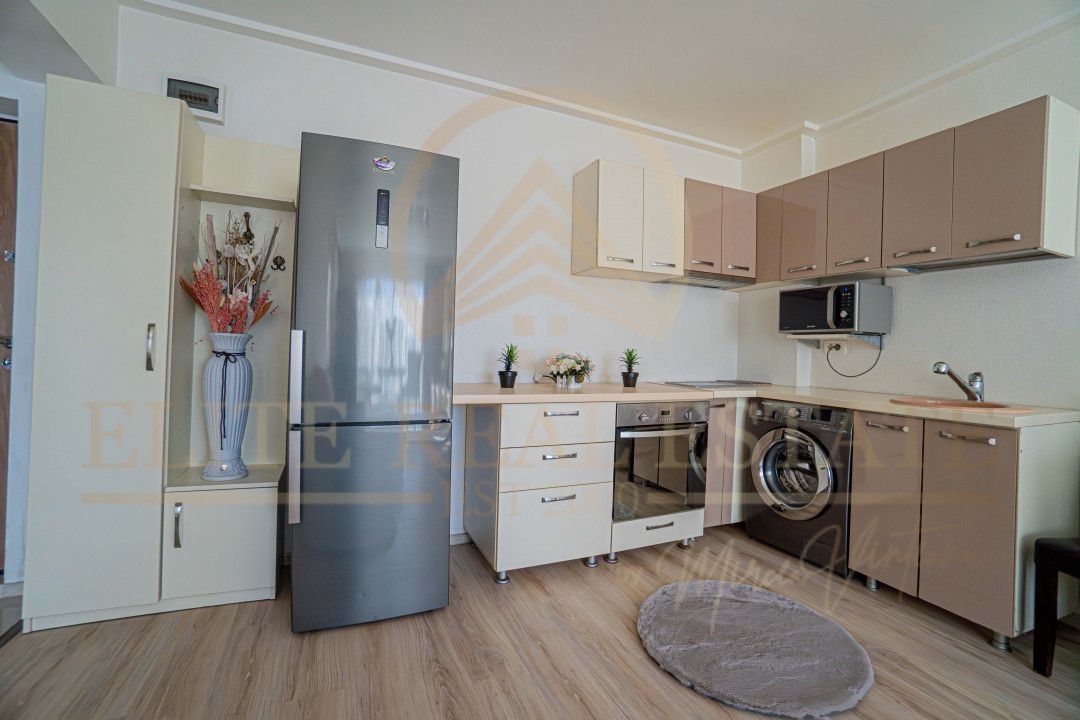Apartament 2 camere – Mamaia, zona de intrare – Piscină - Poză 11