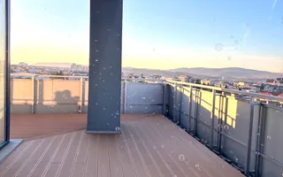 Apartament deosebit cu 4 camere | Terasă spectaculoasă | Bună Ziua - Poză 18
