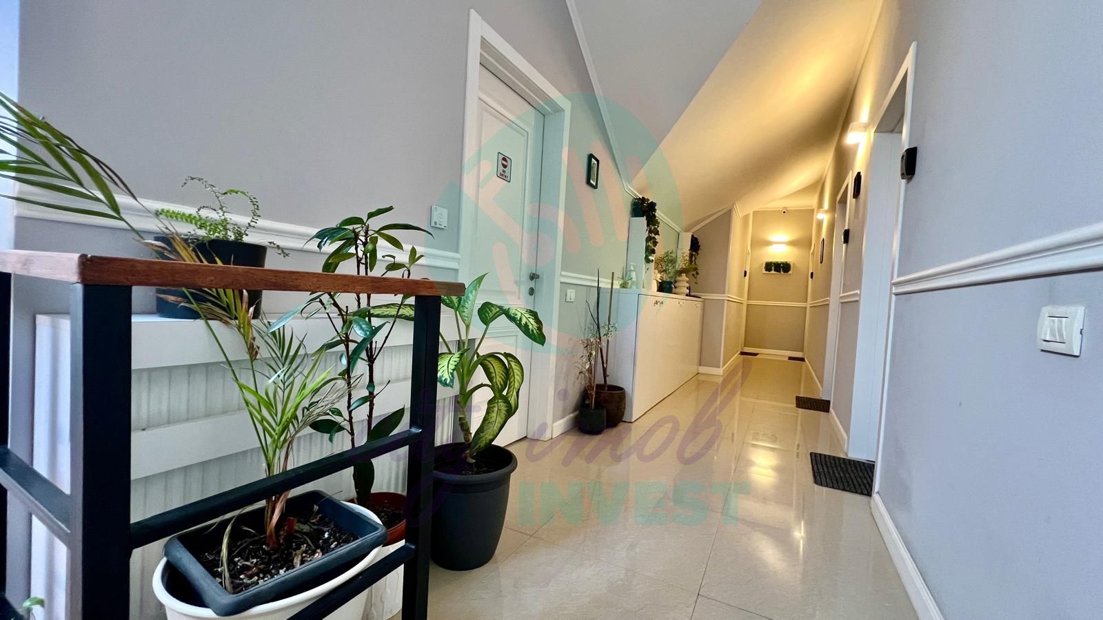 Afacere la cheie – Bistro & Airbnb | Vilă consolidată Parcul Carol & Tineretului - Poză 8