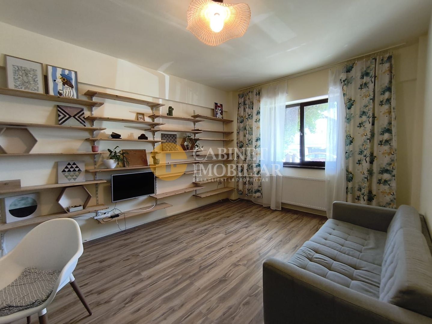 2 camere decomandat | 58 mp | mobilat&utilat | Parcare inclusă - Poză 1