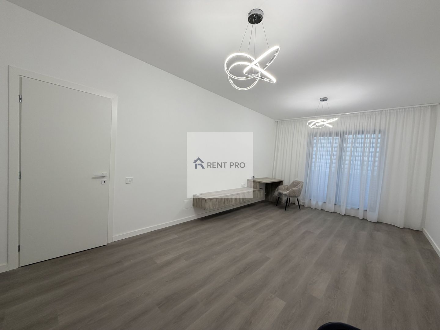 Premium 2 Camere Exigent Plaza Residence 65 Mp Lujerului - Poză 9