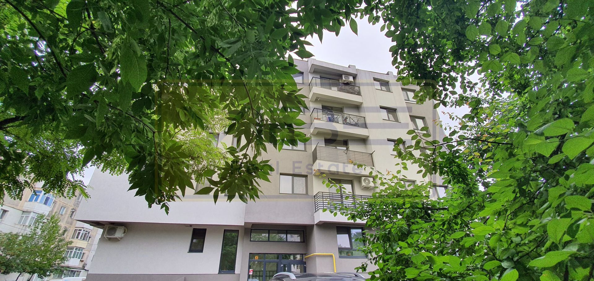 Garsoniera moderna imobil nou Baza 3 - 15 min Centru - Poză 25