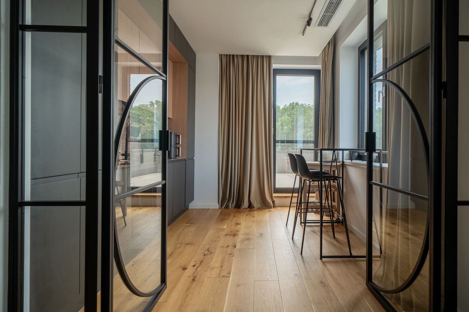 Apartament cu 2 camere, posibilitate recompartimentare in 3 camere - Poză 1