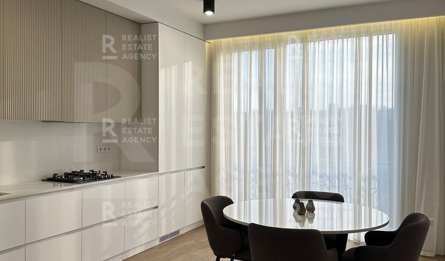 Chirie, apartament, 2 camere+living, str. Bulgara, Centru - Poză 1