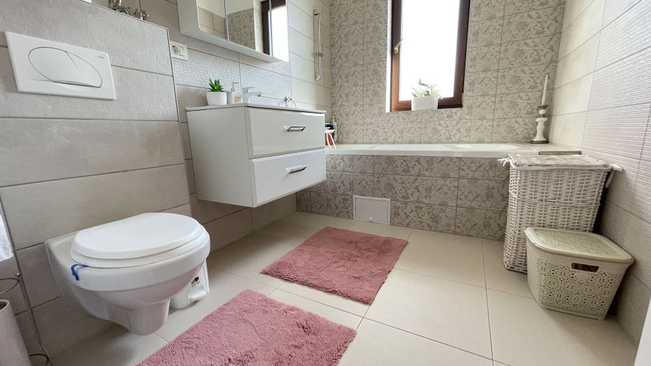 Duplex frumos amenajat si mobilat in Dumbravita - Poză 21
