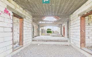 Casă impunătoare în Păuliş - Poză 9