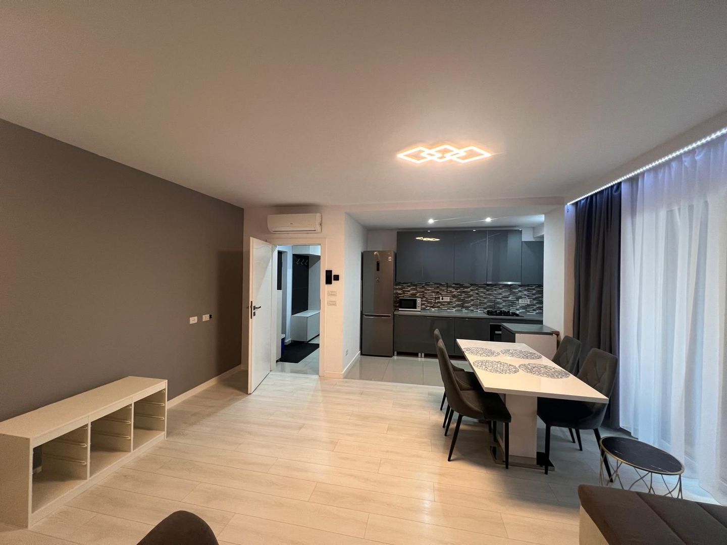 Apartament cu 2 camere + loc de parcare subteran - Aradului - Poză 6