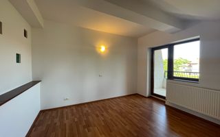 VILA CU 5 DORMITOARE IN COMPLEX REZIDENTIAL - Poză 14