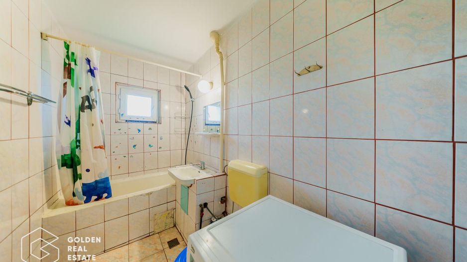 Apartament 3 camere, decomandat, Confectii, comision 0% - Poză 12