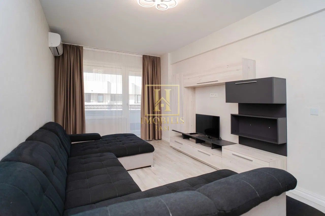 Apartament 2 camere Dec mobilat NOU Royal Town Copou 140000 euro - Poză 1